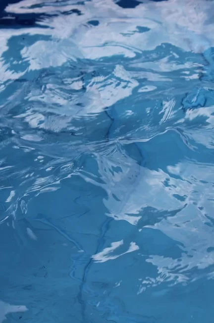 Baseny ogrodowe INTEX: idealny materac dmuchany na lato