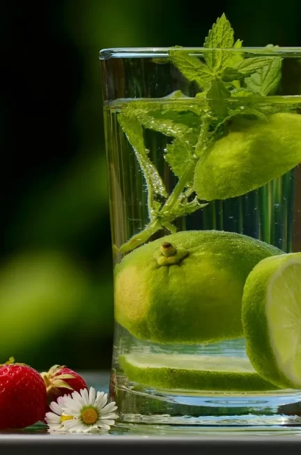 Filtry kuchenne — jak mieć czystą wodę w domu